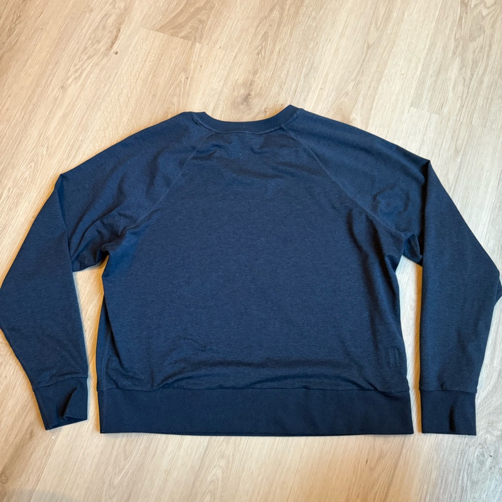Vuori Halo Crew Sweatshirt Long Sleeve Sz S Midnight Navy Blue Heather - Picture 2 of 3